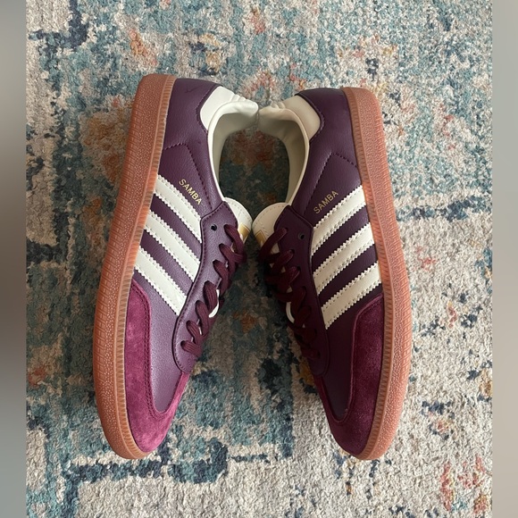 Adidas Samba OG Maroon Sneakers - Picture 3 of 7